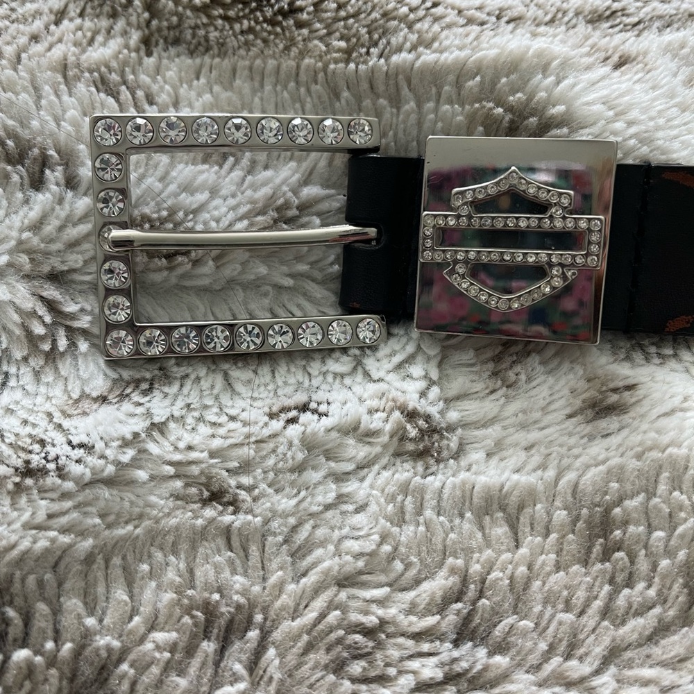 Harley Davidson rhinestone buckle leather belt